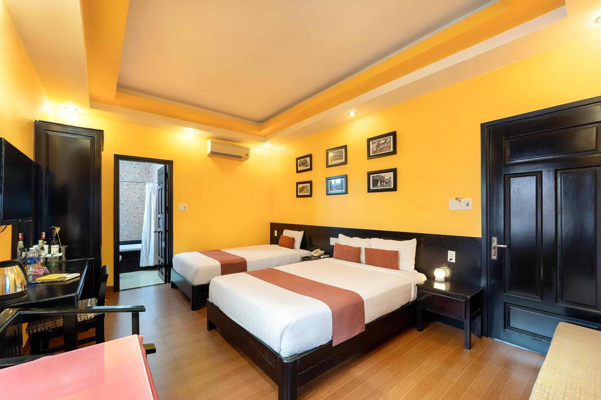 Golden Bell Homestay Hoi An Bagian luar foto