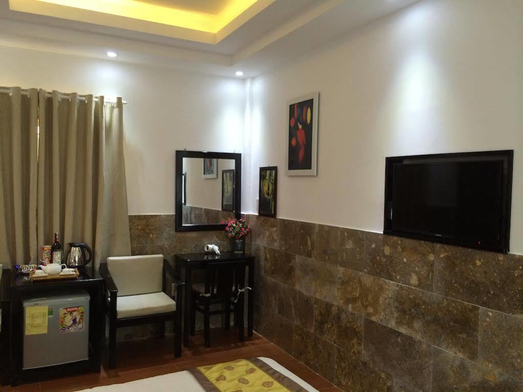 Golden Bell Homestay Hoi An Bagian luar foto